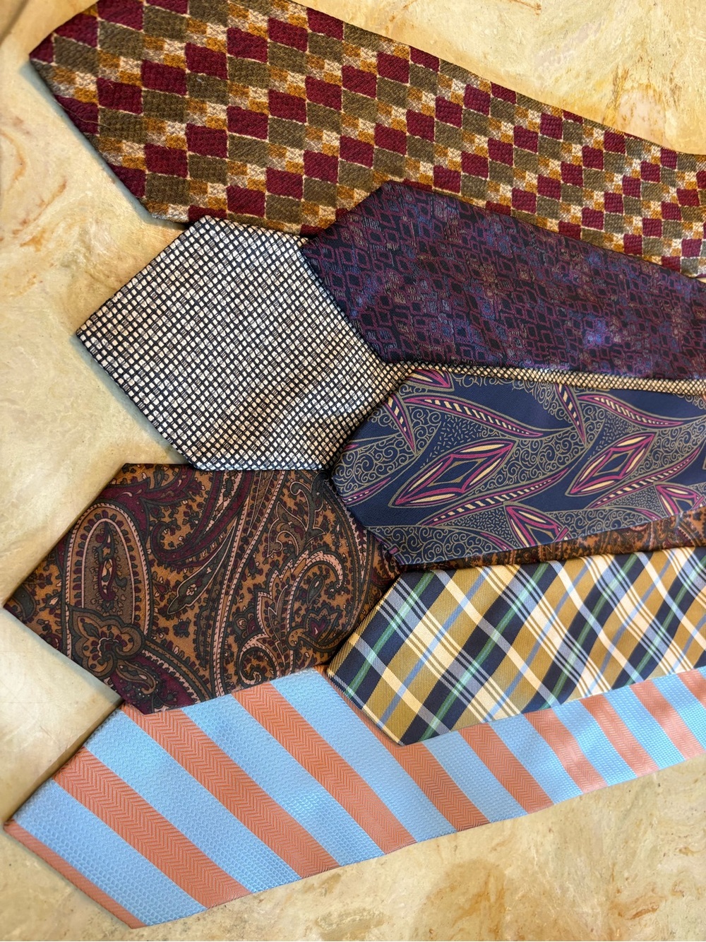 Classic Vintage Men's Paisley and Pattern Tie Sets of 7 - Assorted Colors - Picture 3 of 5